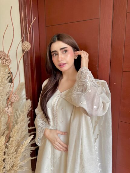 White Beauty STITCHED